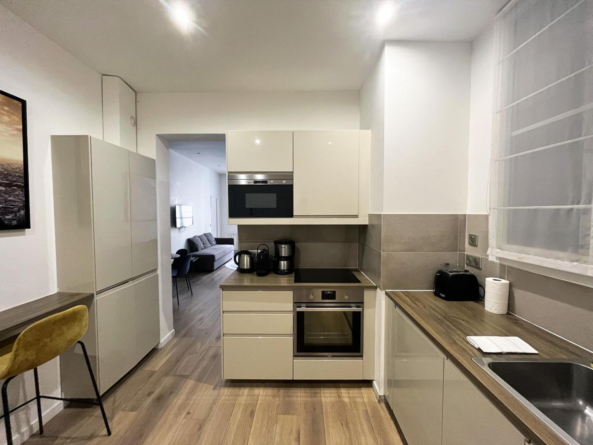 64-Luxury Flat Champs Elysees Paris Exterior photo