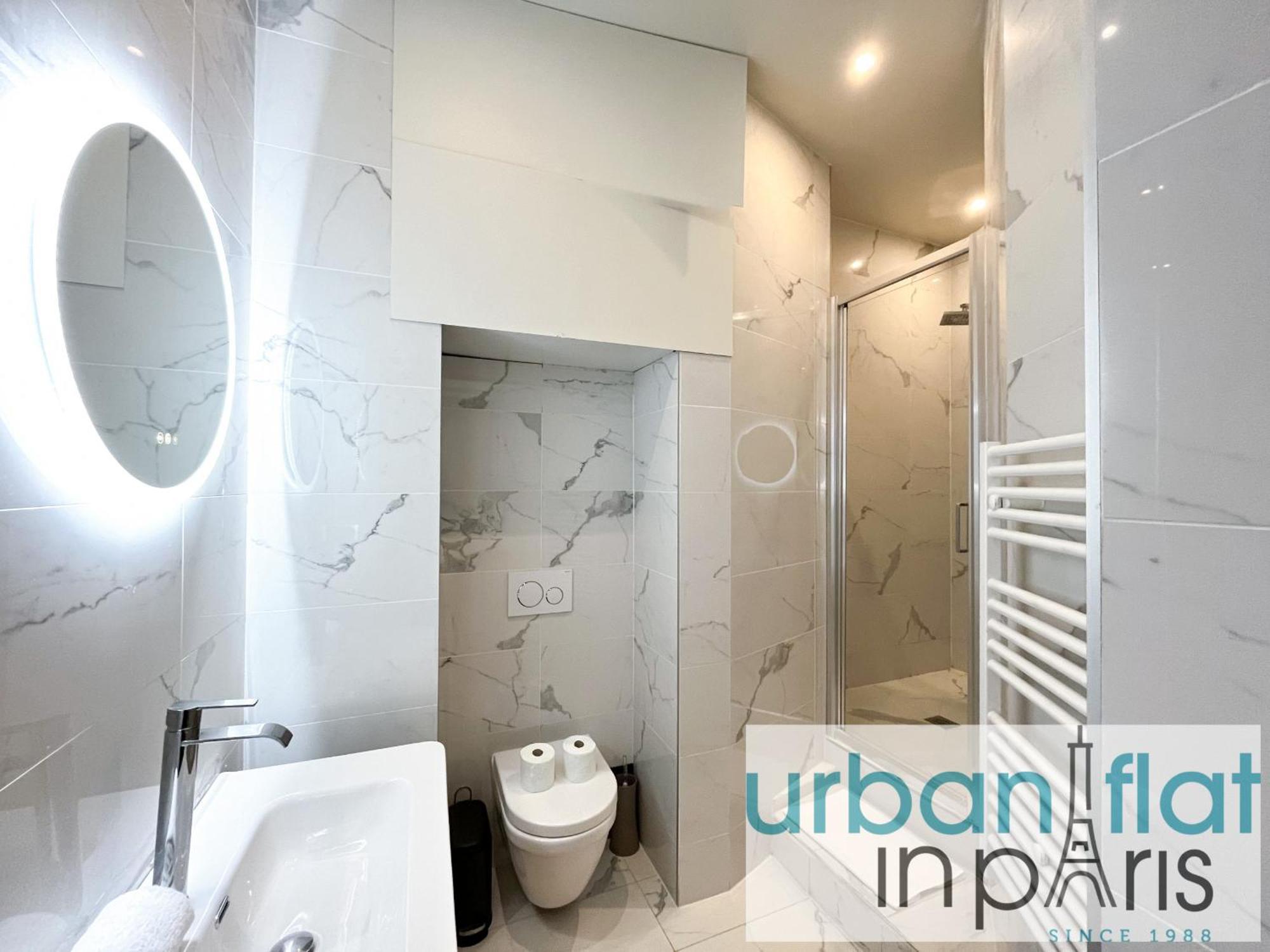 64-Luxury Flat Champs Elysees Paris Exterior photo